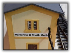 Wasserhaus Bärenstein ist ebenfalls im Eigenbau aus Karton entstanden
